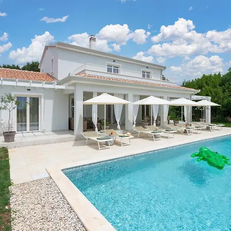 Oliveti Torre * Frata