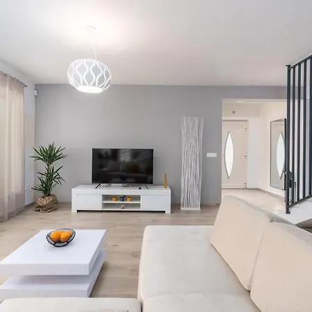 Villa Oliveti Torre *