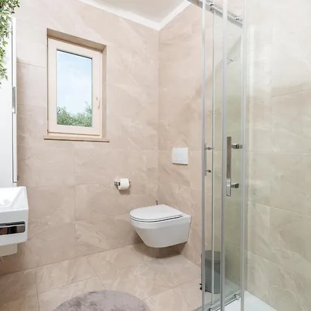 Oliveti Torre Villa *