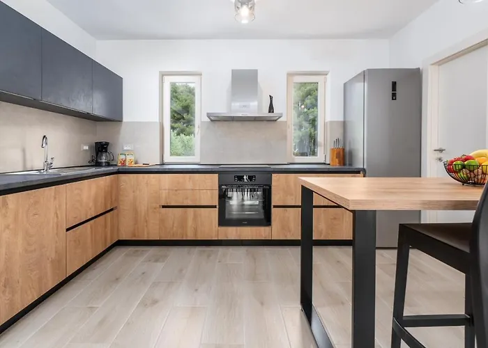 Oliveti Torre * Frata